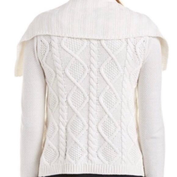 CAbi Cable Sweater White Small Style 193 Old Money Closet Staple Loose Knit EUC - Picture 2 of 9
